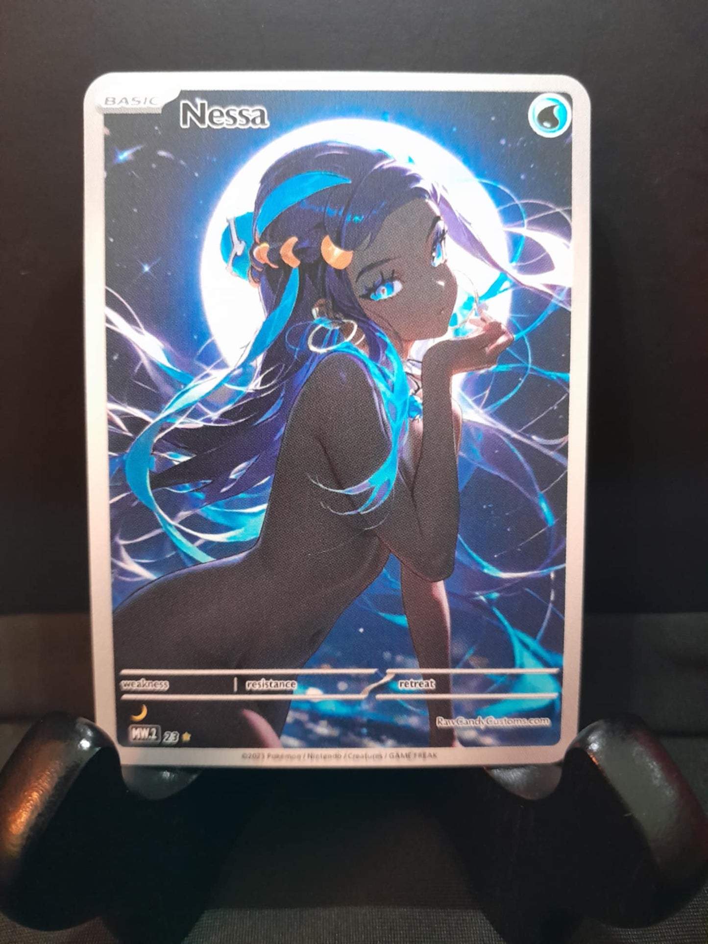 Nessa | Moon Waifus 2.0